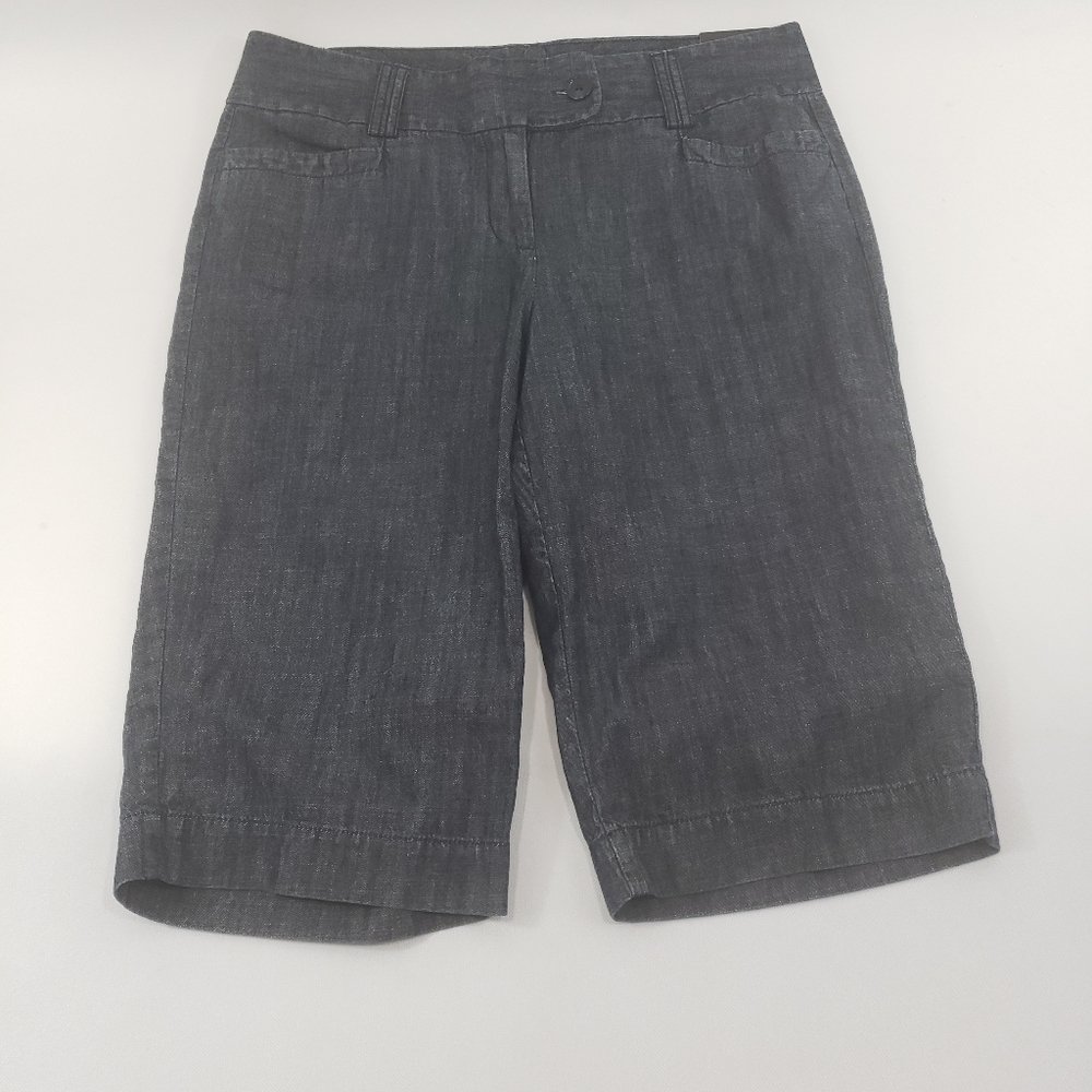 Ann Taylor Curvy Fit and Flare Capris Size 10 NWT